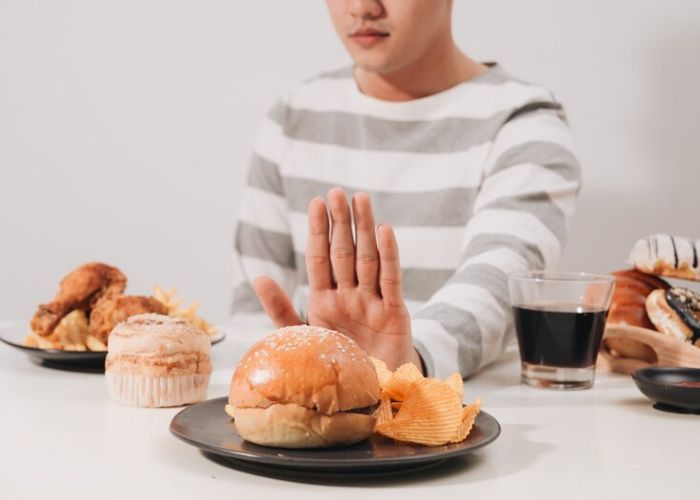 jangan-dilakukan-inilah-pantangan-untuk-penderita-alergi-makanan_UKo.jpg